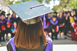 学硕与专硕的区别：深度解析学术型硕士与专业型硕士的异同